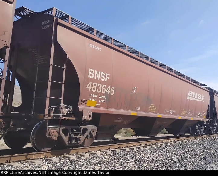 BNSF 483646